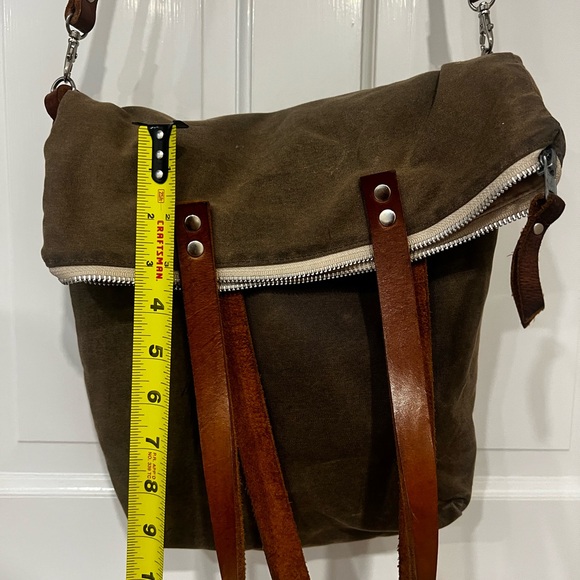 Brown waxed canvas with leather shoulder and crossbody bag - Picture 8 of 9